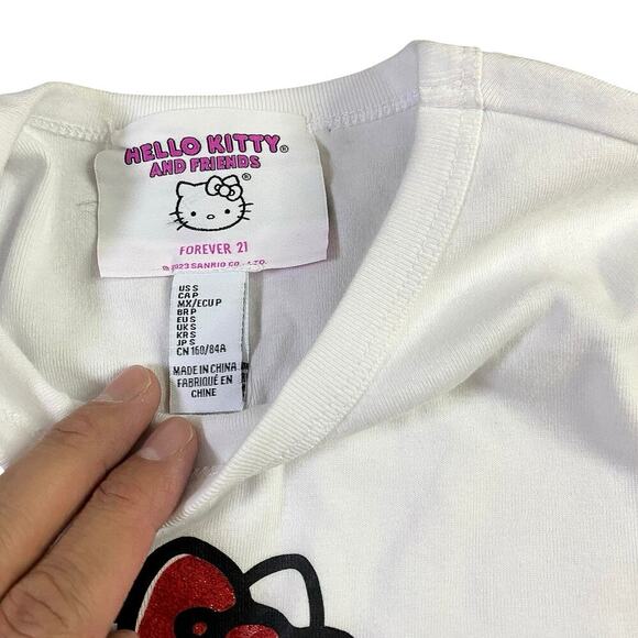 Hello Kitty x Forever 21 Glitter Graphic Baby Tee NWT - S - Picture 3 of 4